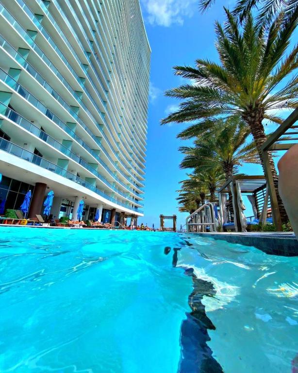 Dramatic Ocean View at Hyde Resort And Residences