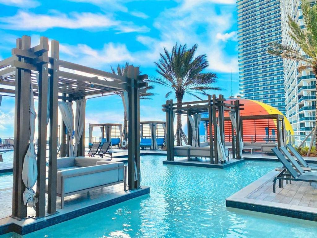 Dramatic Ocean View at Hyde Resort And Residences