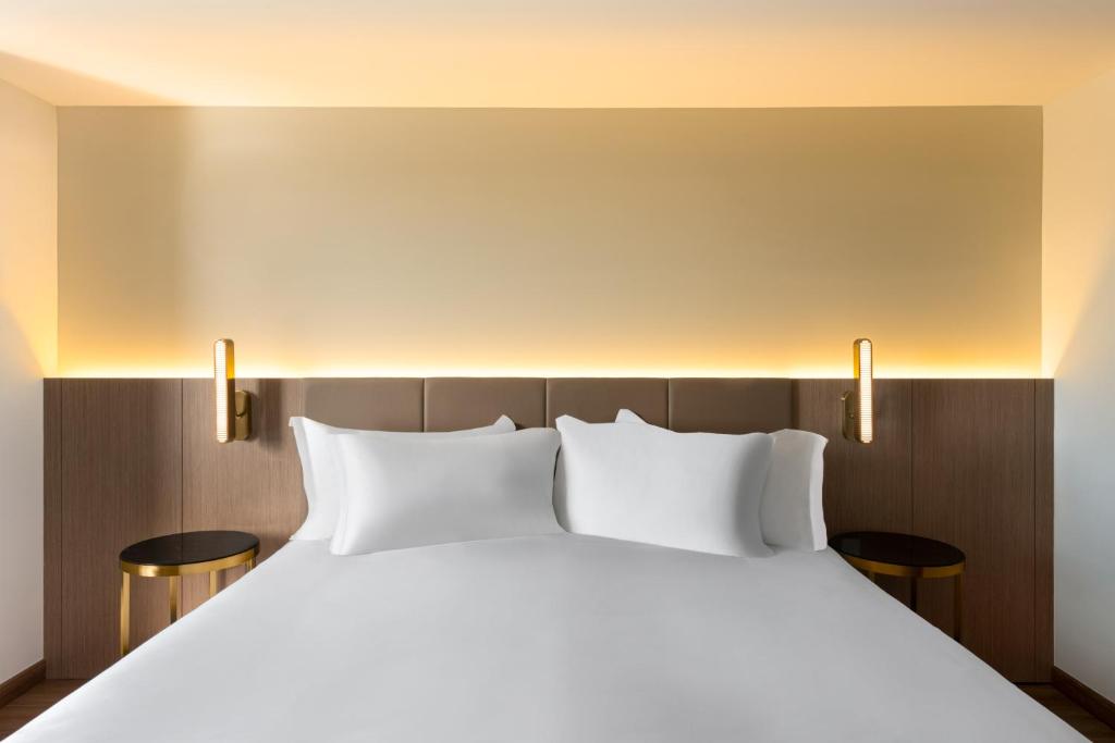 Dolce by Wyndham Hollywood