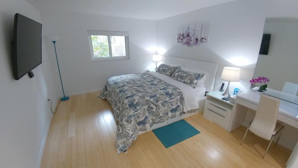 Downtown Hollywood Boutique Hotel