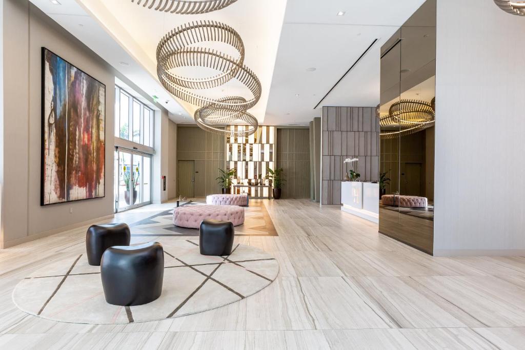 Hyde Beach House Hollywood Private Suites