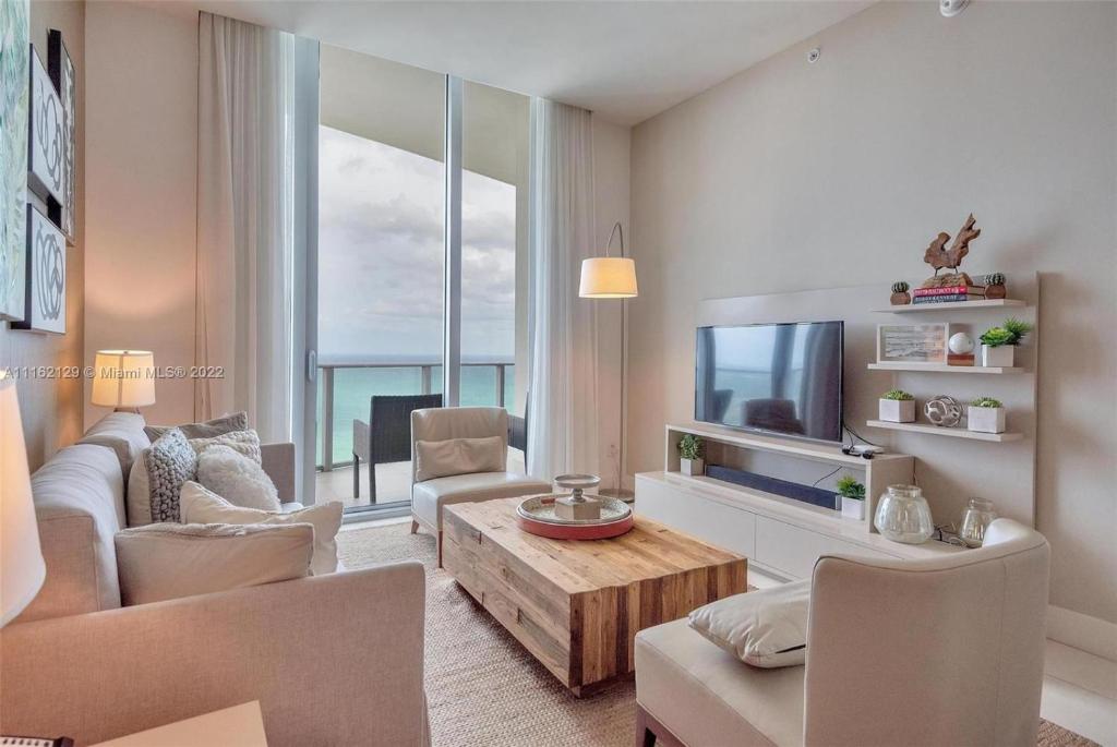 Penthouse Condo at Lyfe Resort and Residences