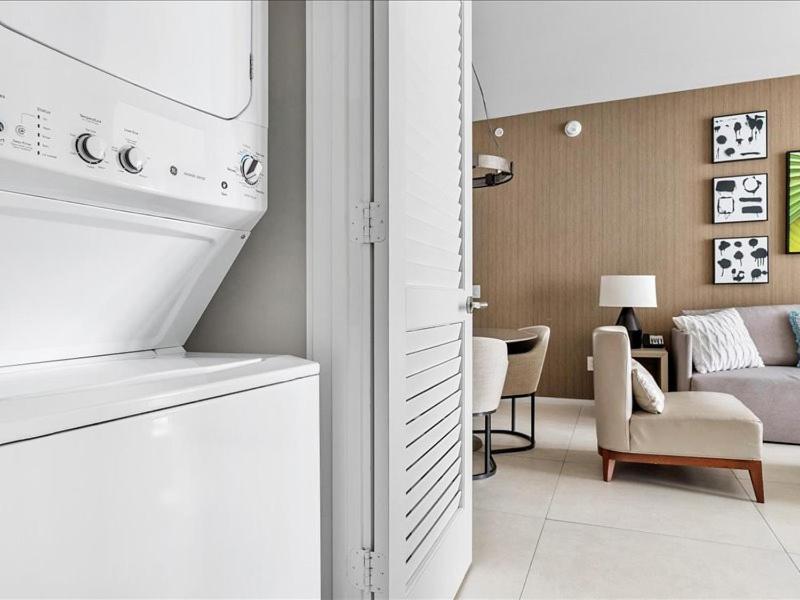 Beachside Contemporary Residence in Lyfe