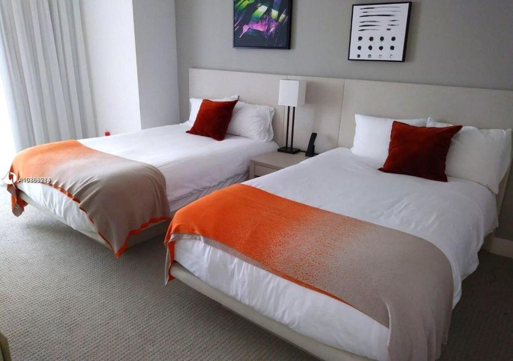 Life Resort on Miami Hollywood BeachFront by MRA