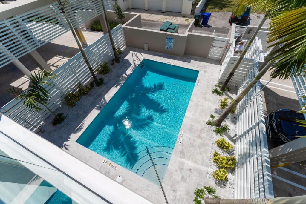 Lux 3BR City-View Retreat in Hollywood, 3rd Floor