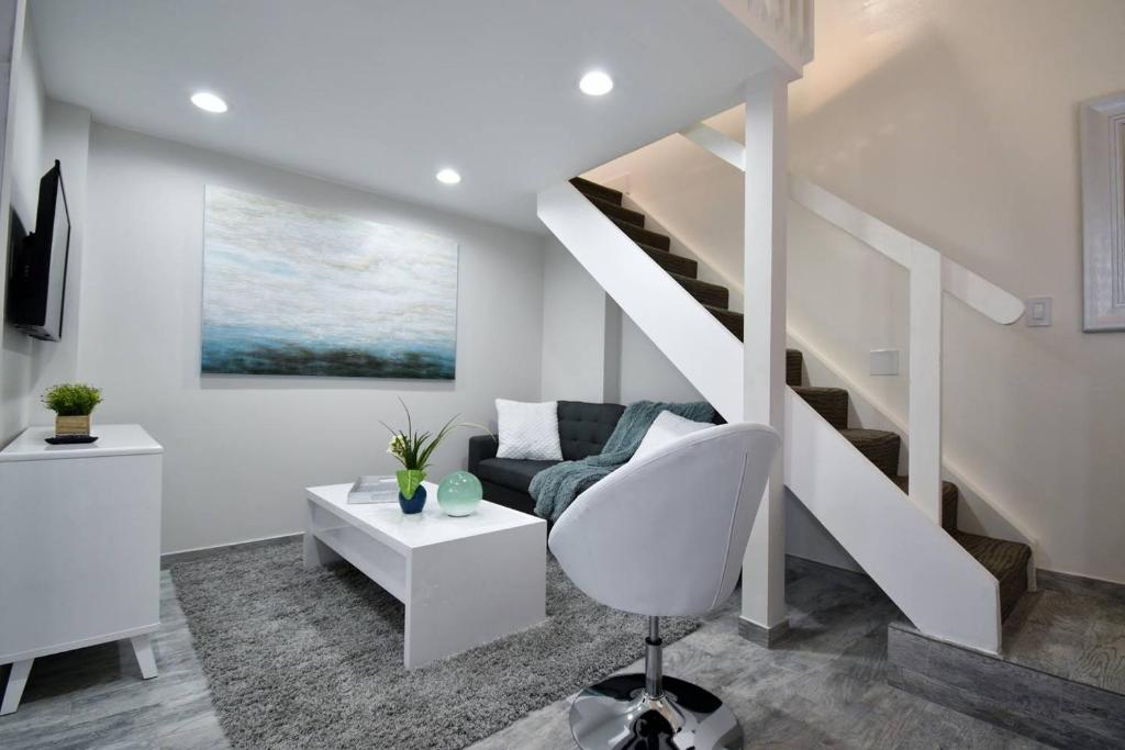 Loft wqueen loft beach steps