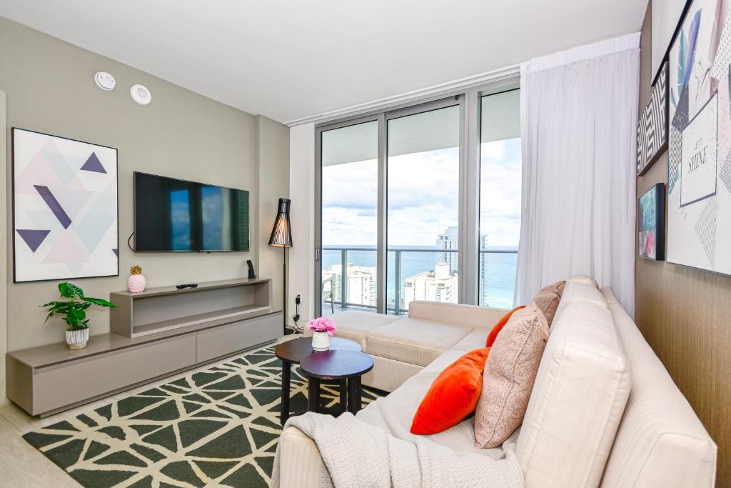 Oceanview 2BR Suite At Hyde Beach House - 5☆ Amenities