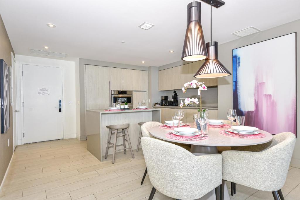 Oceanview 2BR Suite At Hyde Beach House - 5☆ Amenities