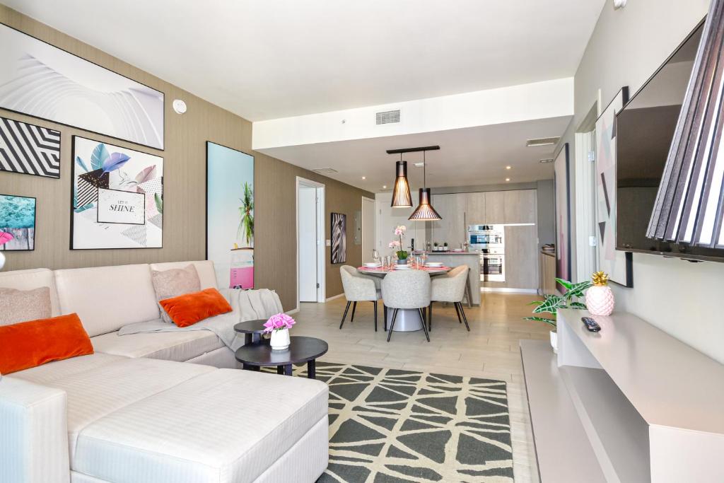 Oceanview 2BR Suite At Hyde Beach House - 5☆ Amenities