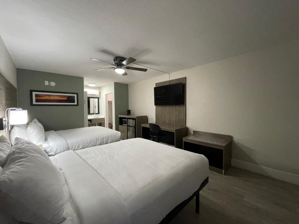 Quality Inn & Suites Airport-Cruise Port Hollywood