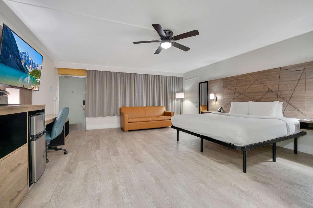 Quality Inn & Suites Airport-Cruise Port Hollywood