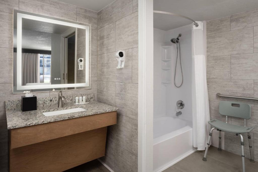 The Harrison Hotel, an Ascend Collection Hotel