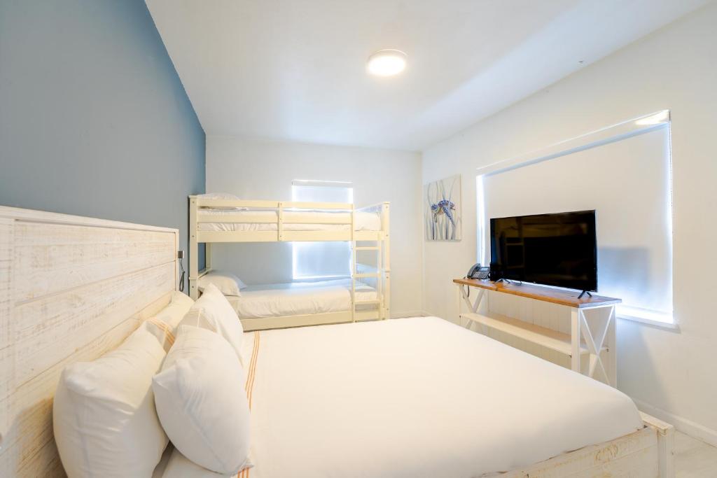 PRAIA Hotel Hollywood