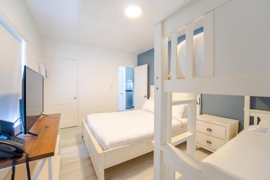 PRAIA Hotel Hollywood