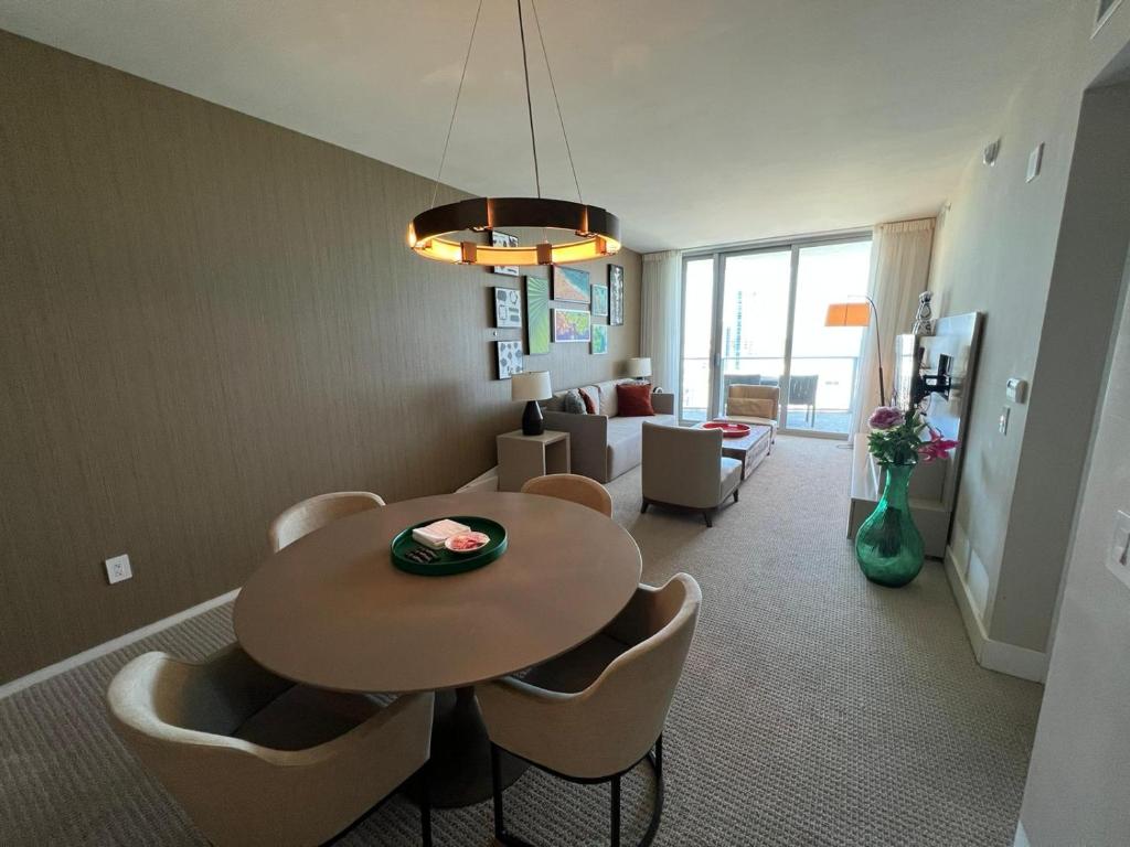 LYFE, Rent Excelent Apartment in Resort, 4Pax ,Parcial Ocean View