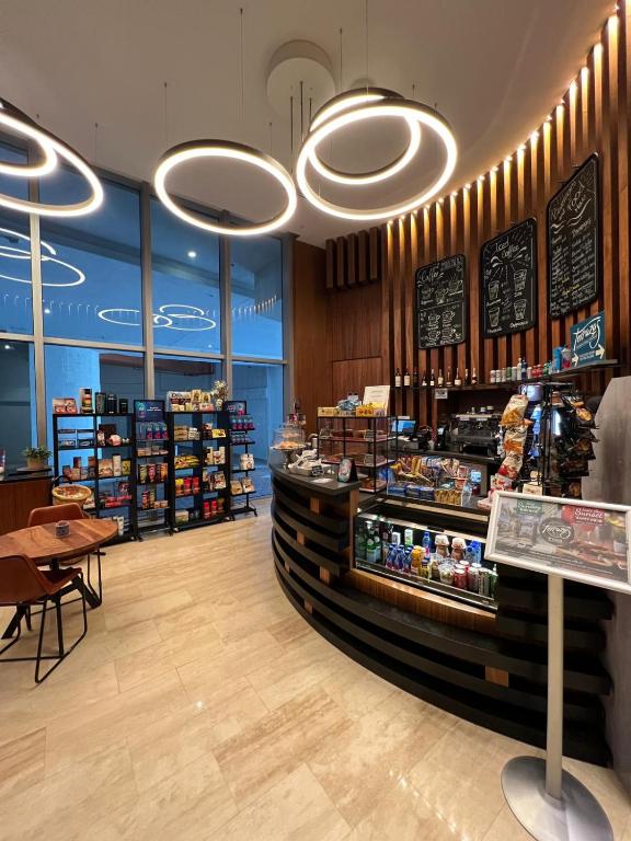 LYFE, Rent Excelent Apartment in Resort, 4Pax ,Parcial Ocean View