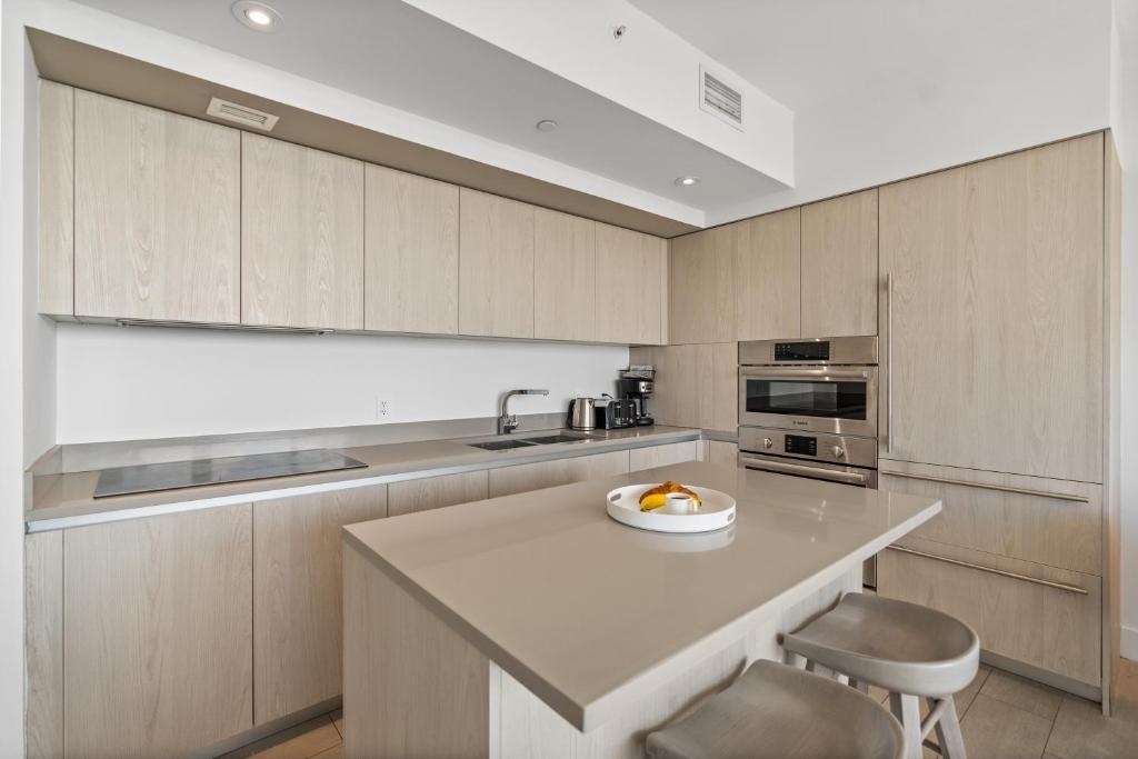 Spectacular 3br and 2ba in Hyde Beach House