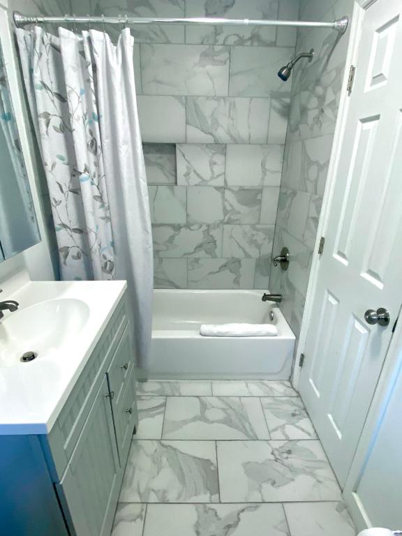 St Maurice Beach Inn