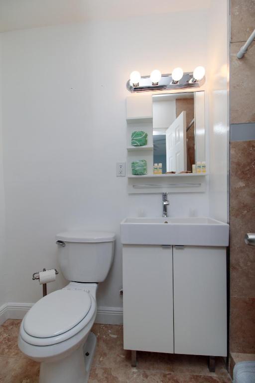 The Dolphin Hollywood