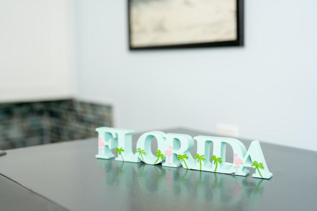 The Surf Hollywood Beach