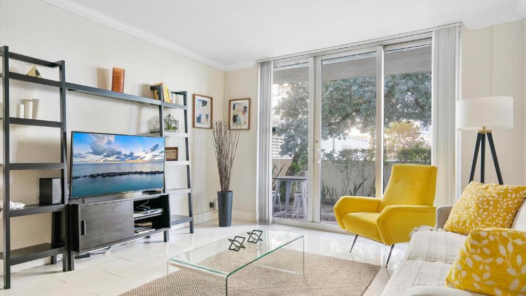 The Tides Ocean Luxury Suites